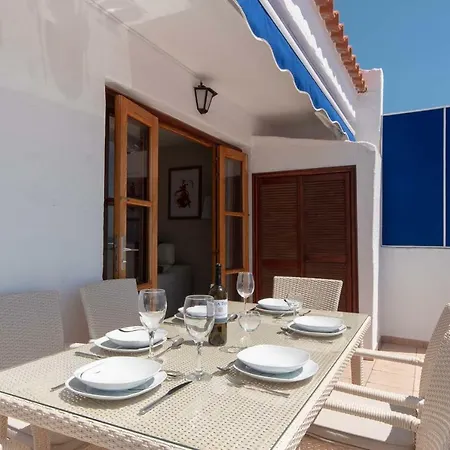 Port Royale 64 - Two Bed Penthouse Lägenhet Los Cristianos (Tenerife)